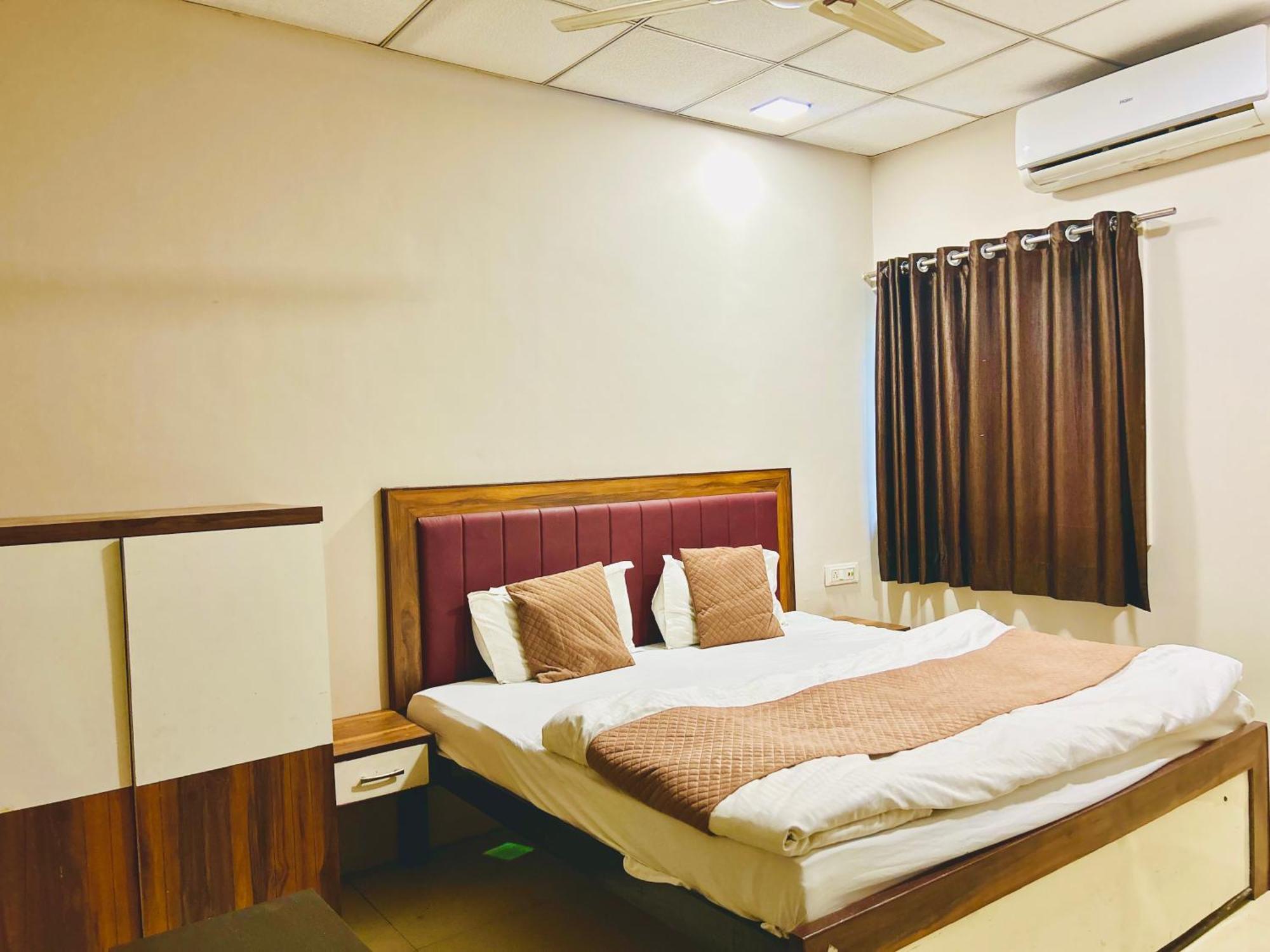 Hotel Jagtara Residency Indore Exterior foto